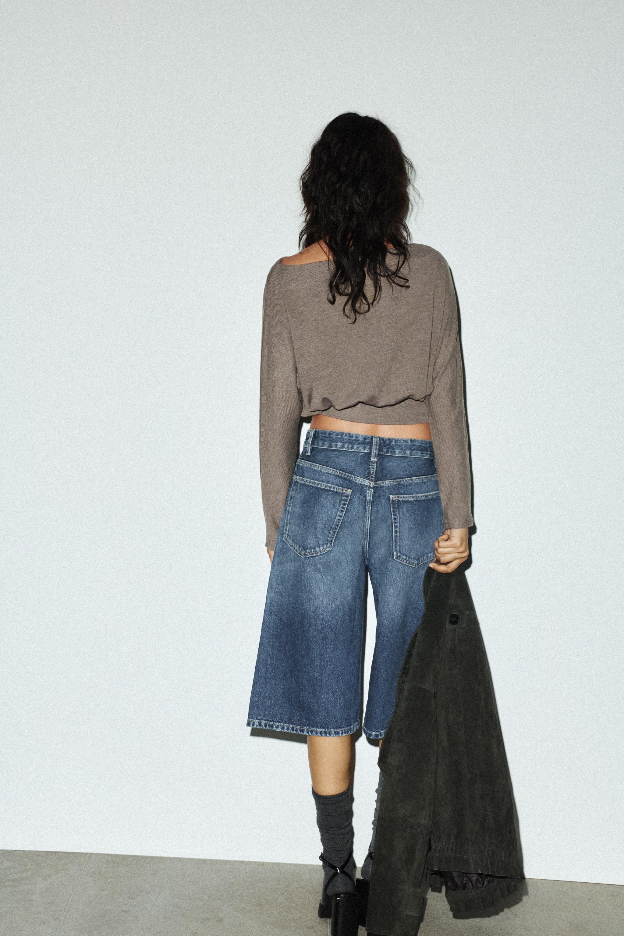 LONG SLEEVE SOFT SWEATER